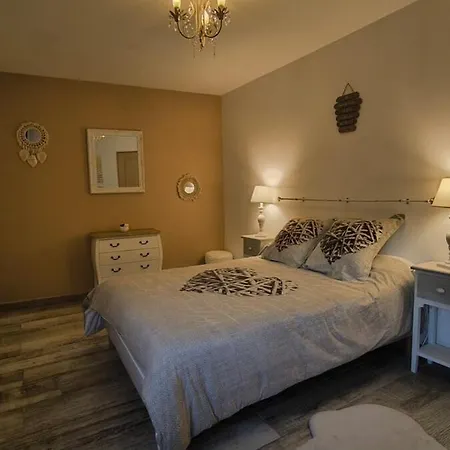 Apartment Charme De La Provence Classe 3 Etoiles