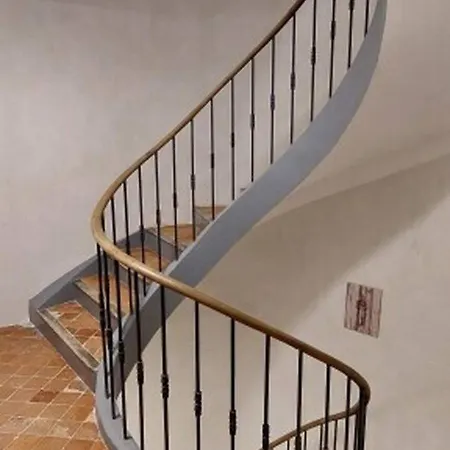 Apartment Charme De La Provence Classe 3 Etoiles *